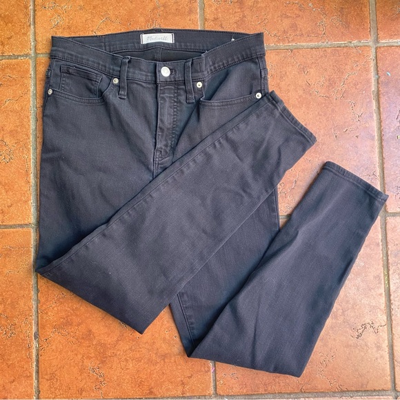 Madewell Denim - Madewell Black 9” High Rise Skinny Jean Women’s Size 29